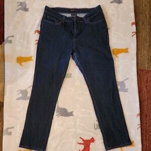 EUC Levi's Women's Mid Rise Skinny Jeans, size 14